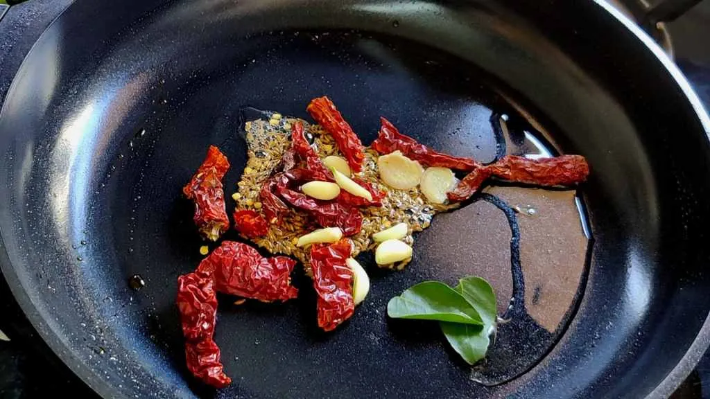 Easy Tomato Chutney Recipe for Dosa