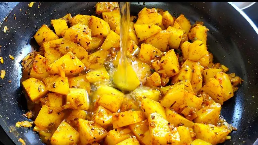 The Best Indian Potato Recipe (Easy and Fast)