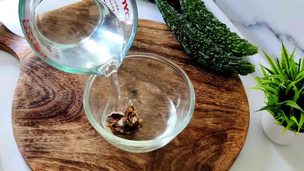 Best Bitter Gourd Poriyal Recipe