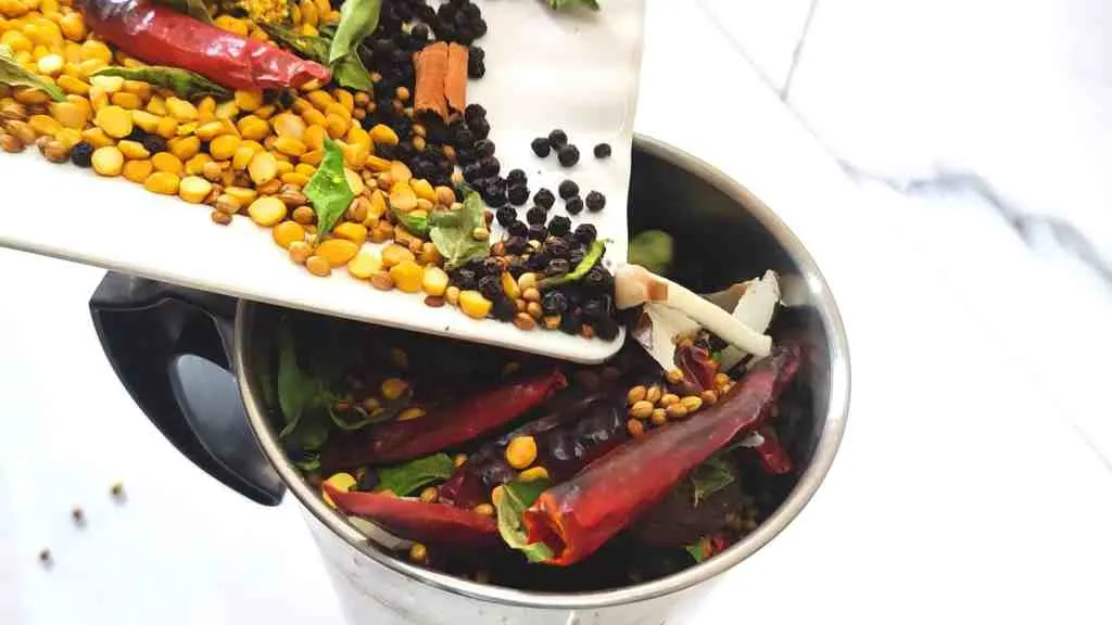 Homemade Iyengar Sambar Powder Recipe (Easy and Delicious)