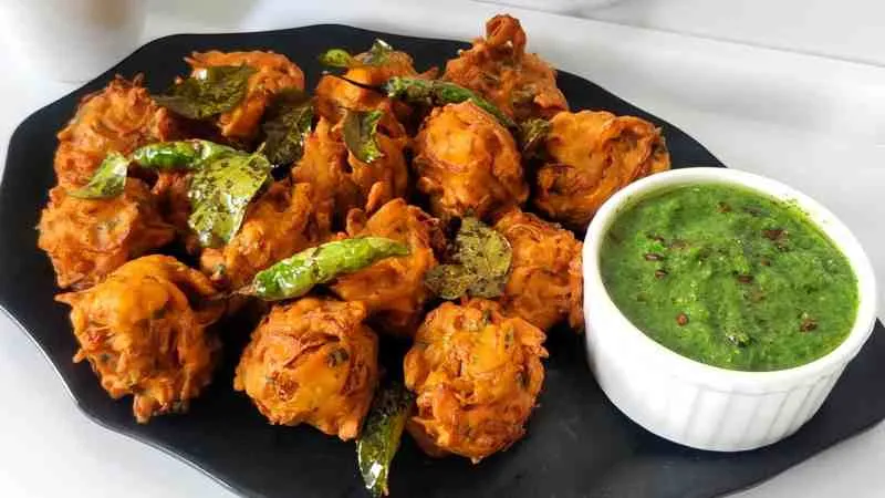 ulli vada recipe