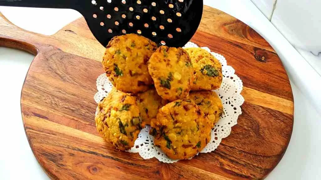 parippu vada recipe