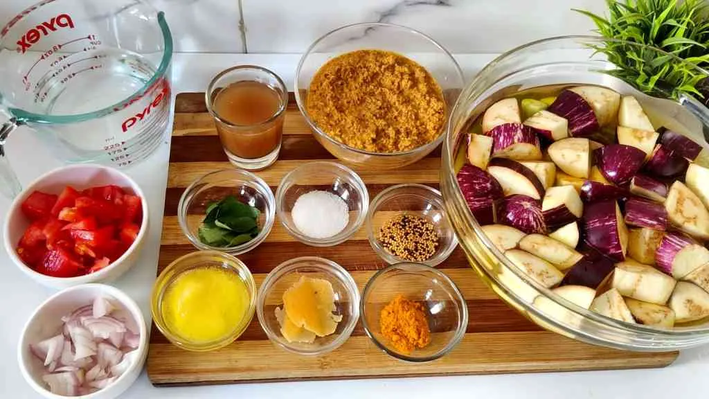 Ingredients for Chettinad Kara Kuzhambu