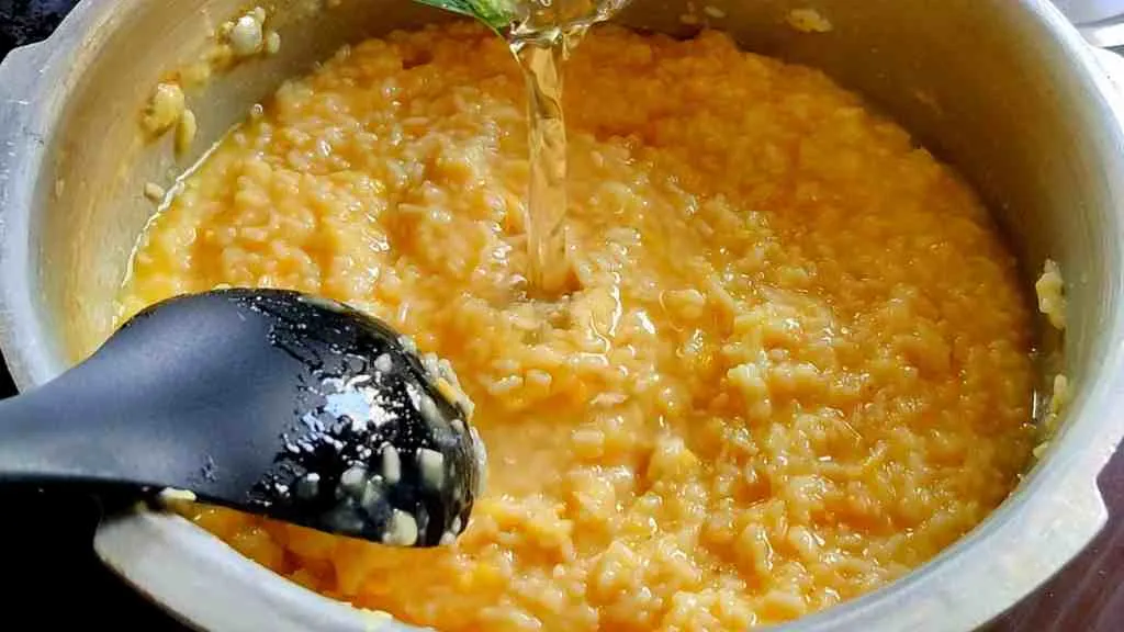 Best Sweet Pongal Recipe (Sakkarai Pongal)