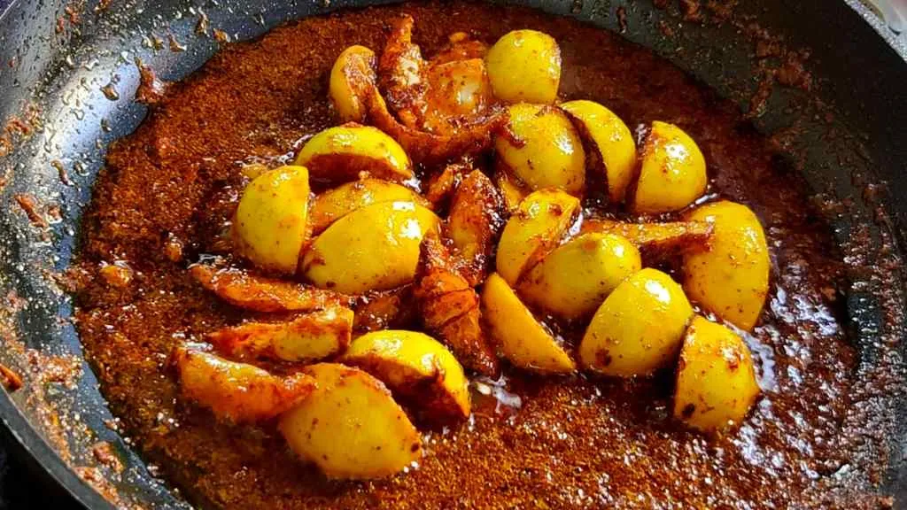 Indian lime pickle