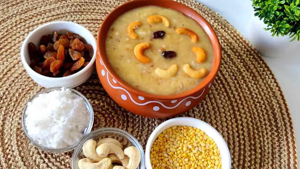 Sweet and Creamy Paal Payasam Recipe