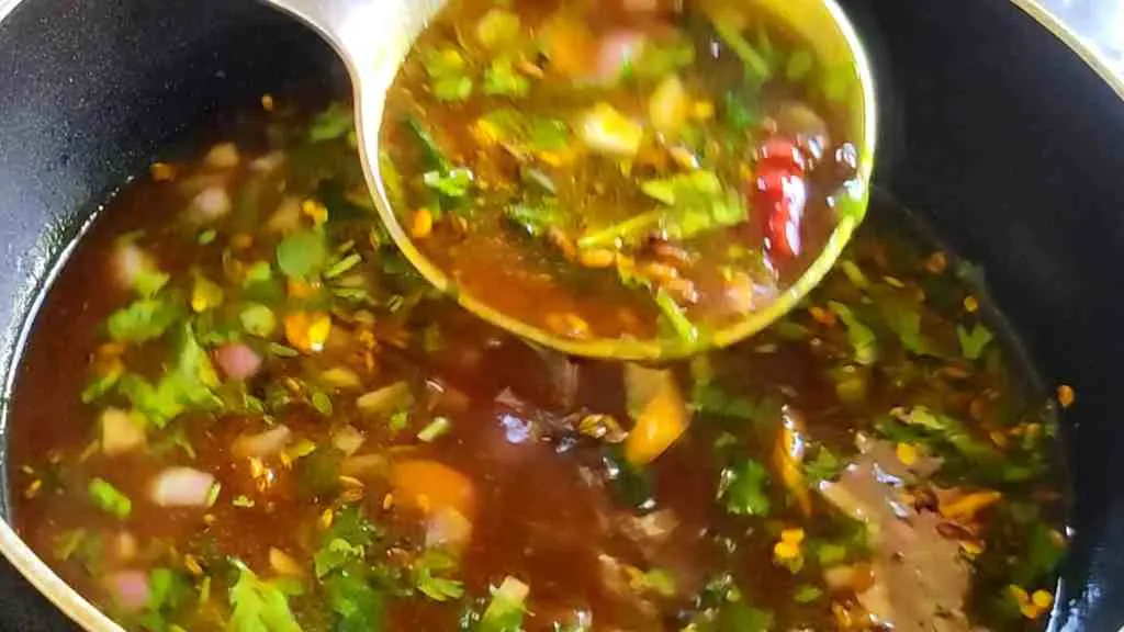 Pachi Pulusu Recipe: A Flavorful Fusion Of Spices and Tamarind