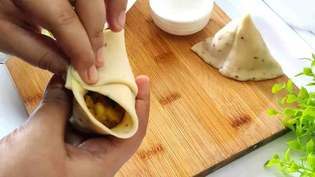 Indian Vegetable Samosa Recipe: Ridiculously Good!