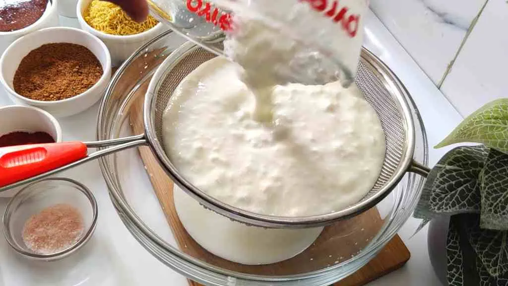 Holi Special Dahi Bhalla Recipe