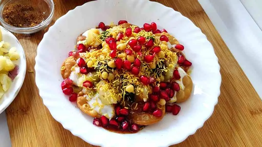 Papdi Chaat 