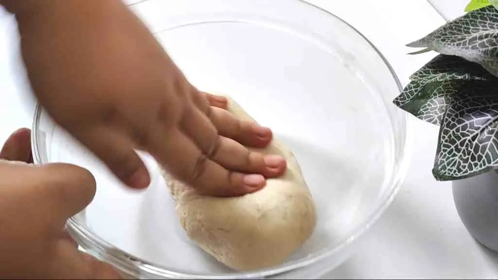Fresh Coconut Gujiya Recipe