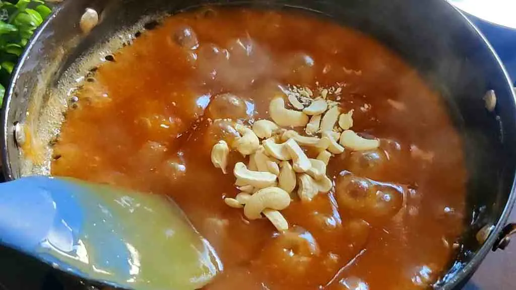 Homemade Tirunelveli Iruttu Kadai Halwa Recipe