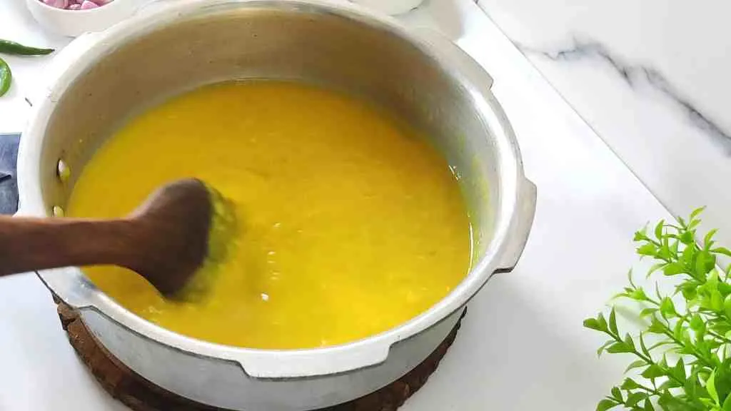 Saravana Bhavan Idli Sambar