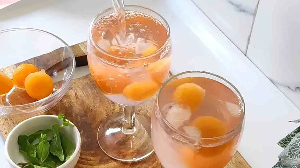 Melon ball drink