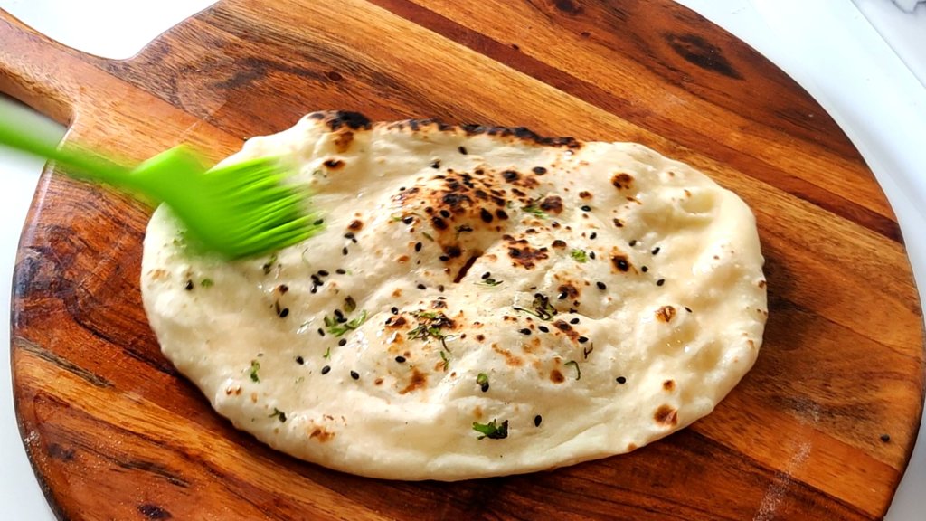 easy naan recipe at home 
